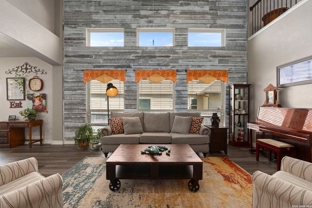 5287 TOP RIDGE LN, Schertz, TX 78108