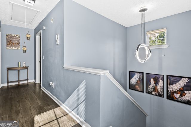 4512 Parkview Square, Atlanta, GA 30349