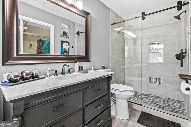 4512 Parkview Square, Atlanta, GA 30349