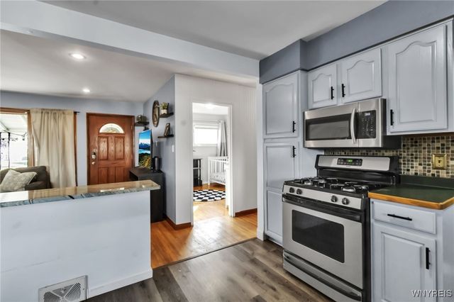 27 Rogers Drive, Cheektowaga, NY 14043