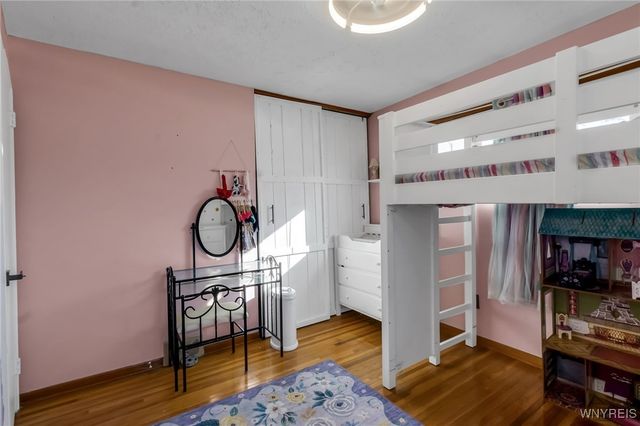 27 Rogers Drive, Cheektowaga, NY 14043