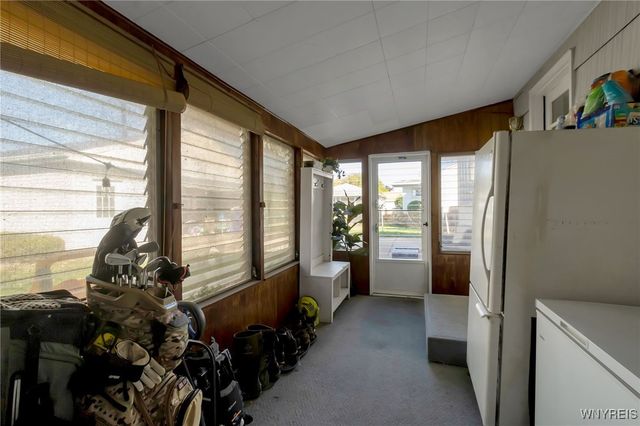 27 Rogers Drive, Cheektowaga, NY 14043