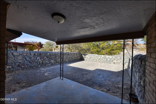 7051 PORTUGAL Drive C, El Paso, TX 79912