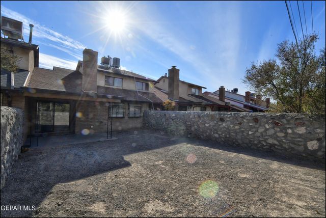 7051 PORTUGAL Drive C, El Paso, TX 79912