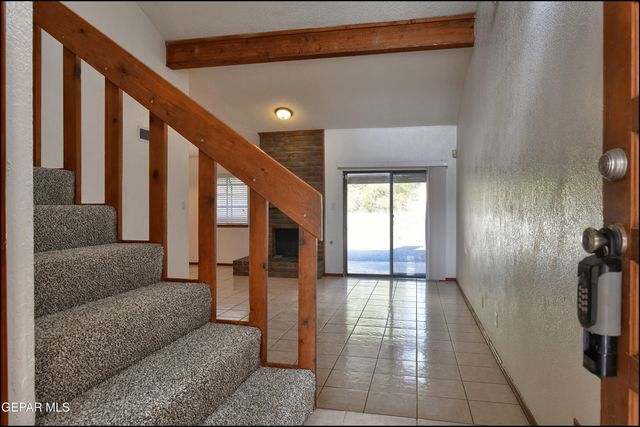 7051 PORTUGAL Drive C, El Paso, TX 79912