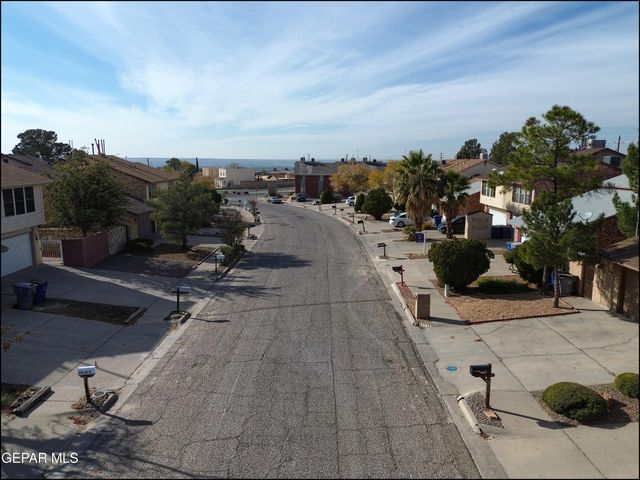 7051 PORTUGAL Drive C, El Paso, TX 79912