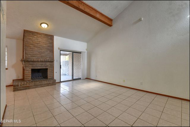 7051 PORTUGAL Drive C, El Paso, TX 79912