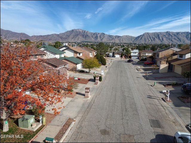 7051 PORTUGAL Drive C, El Paso, TX 79912