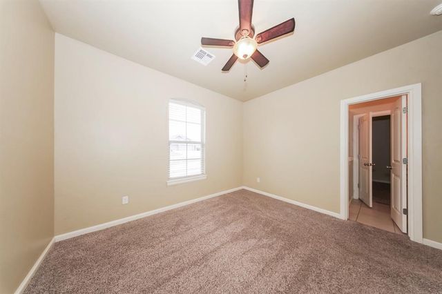 1701 Pinewood Drive, Moore, OK 73160