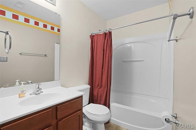 301 Wild Oak Drive, O'fallon, MO 63368