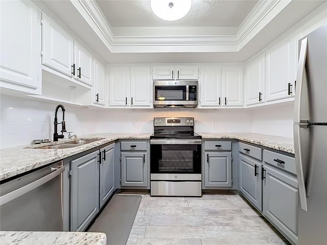 1859 SHORE DRIVE S 303, South Pasadena, FL 33707