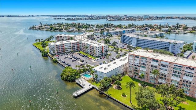 1859 SHORE DRIVE S 303, South Pasadena, FL 33707