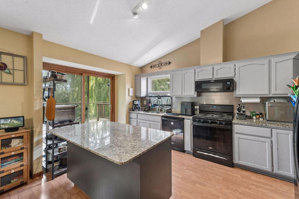 19036 Echo Lane, Farmington, MN 55024 — photo 2
