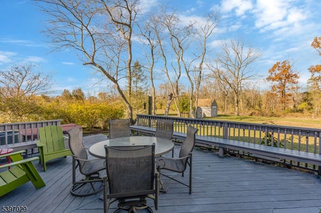 14 Chamberlain Rd, Readington Twp., NJ 08822