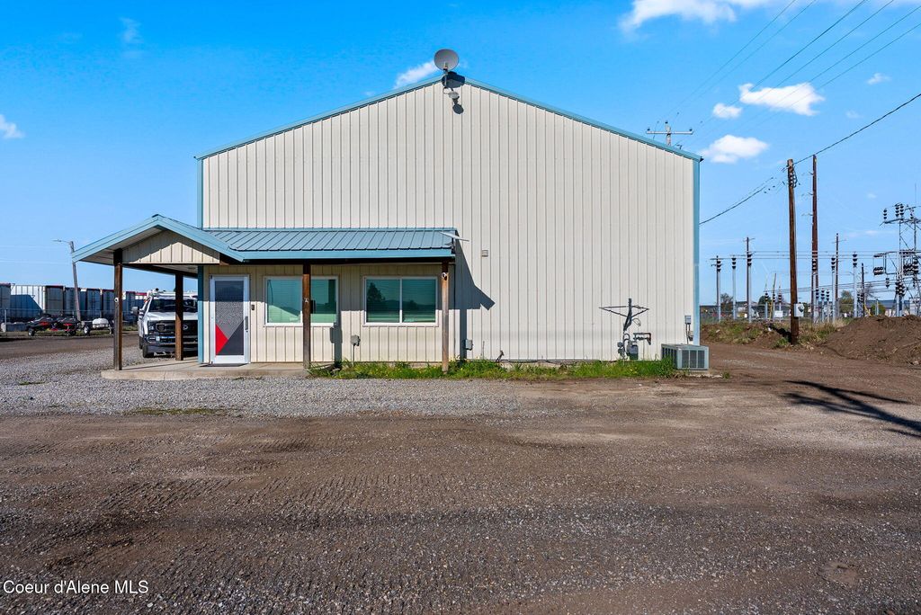 2315 N HIGHWAY 41, Post Falls, ID 83854 photo 2
