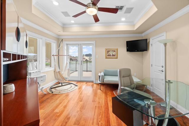 156 Northlake Drive, Thibodaux, LA 70301