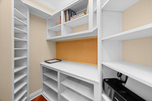 156 Northlake Drive, Thibodaux, LA 70301