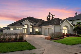 156 Northlake Drive, Thibodaux, LA 70301