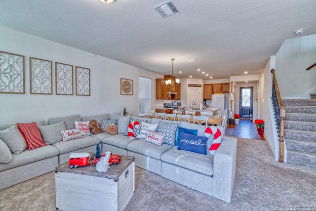 15747 Selene Vw, San Antonio, TX 78245