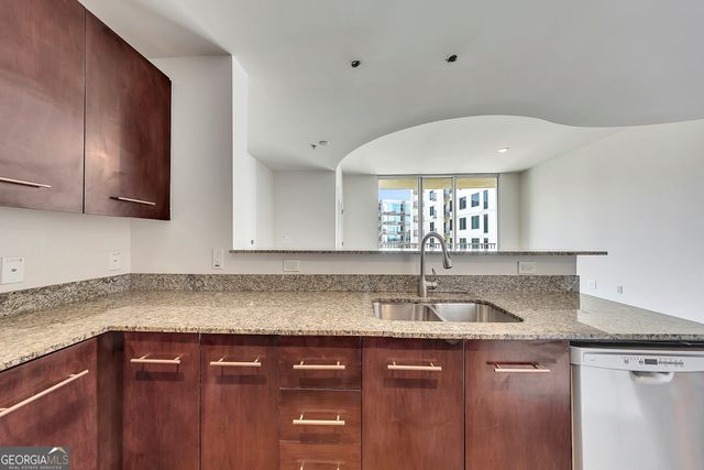 20 10th Street NW 1605, Atlanta, GA 30309