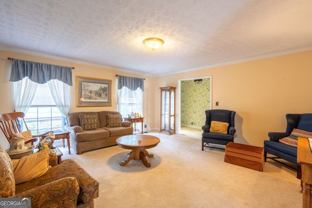 2685 Ashworth Lake Road, Snellville, GA 30078