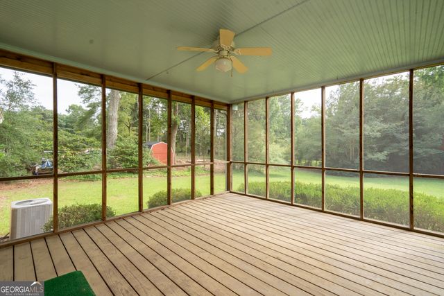 2685 Ashworth Lake Road, Snellville, GA 30078