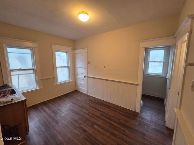 1321 State Street, Schenectady, NY 12304