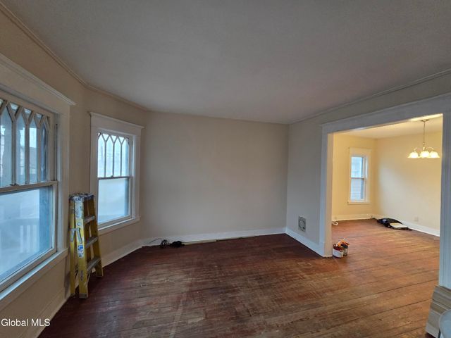 1321 State Street, Schenectady, NY 12304