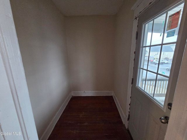 1321 State Street, Schenectady, NY 12304