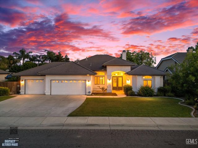 4307 Walker Lake Drive, Bakersfield, CA 93313