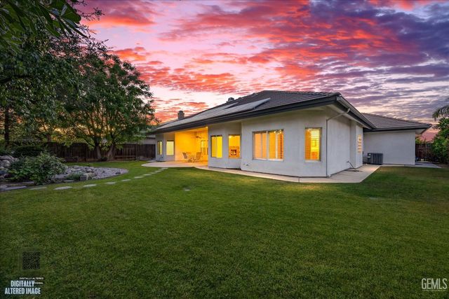 4307 Walker Lake Drive, Bakersfield, CA 93313