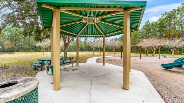 32402 SUNNY PARKE Drive, Fernandina Beach, FL 32034