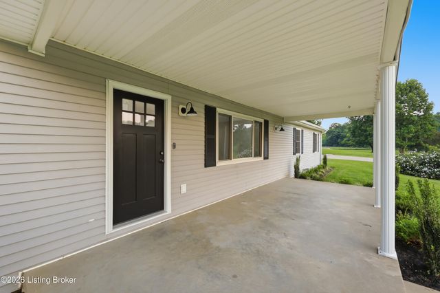 1279 Rice Rd, Lawrenceburg, KY 40342