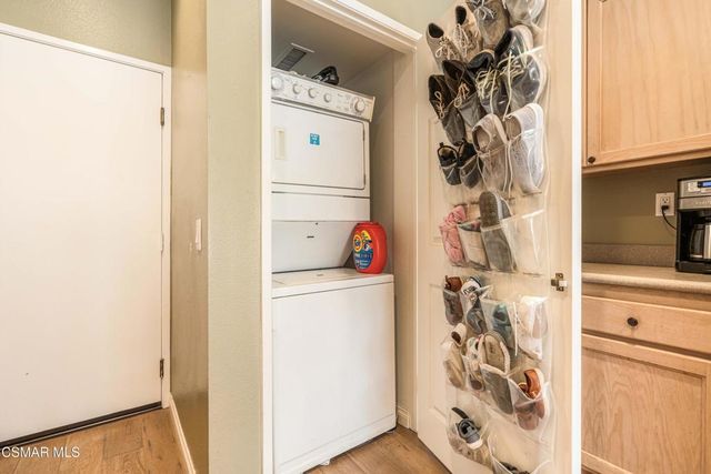 11529 Treeview Court, Moorpark, CA 93021