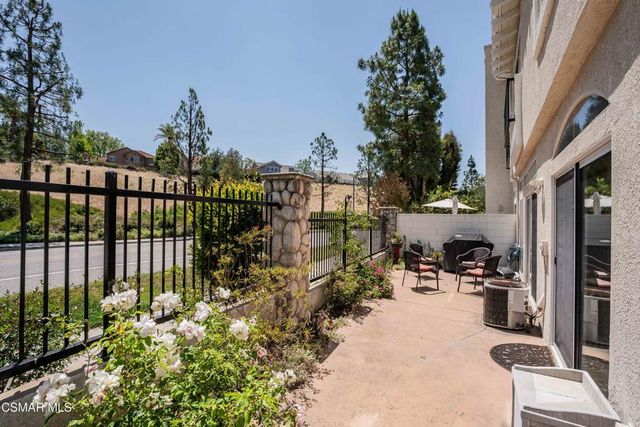 11529 Treeview Court, Moorpark, CA 93021