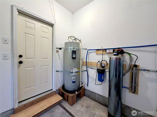 471 Kloshe Court SE, Ocean Shores, WA 98569