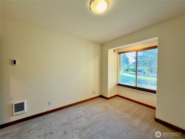 471 Kloshe Court SE, Ocean Shores, WA 98569