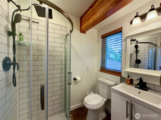 471 Kloshe Court SE, Ocean Shores, WA 98569