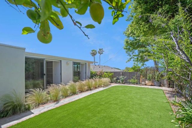612 8th St., Del Mar, CA 92014