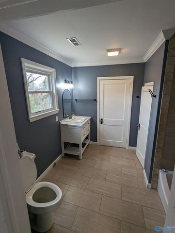 903 Spruce Street, Gadsden, AL 35901