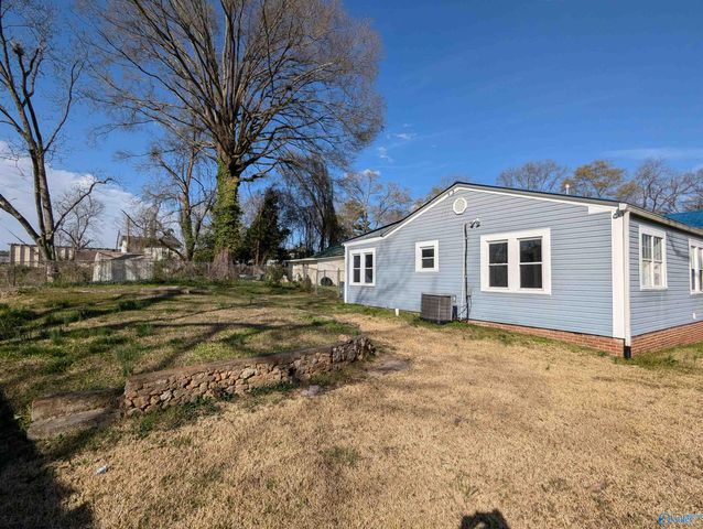 903 Spruce Street, Gadsden, AL 35901