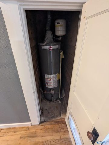 903 Spruce Street, Gadsden, AL 35901