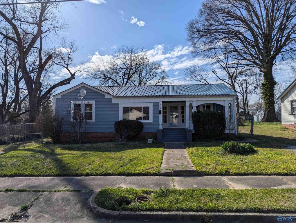 903 Spruce Street, Gadsden, AL 35901