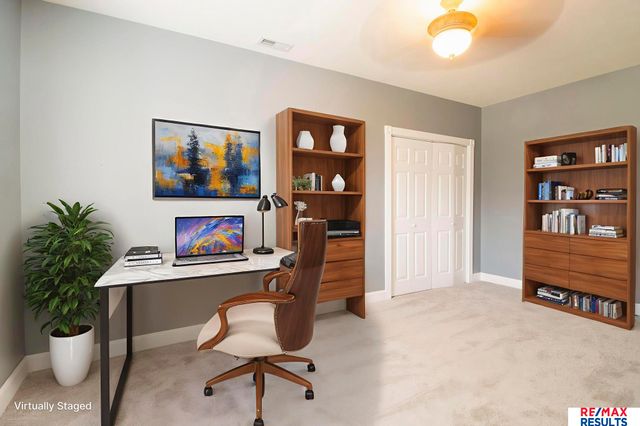 19211 Sahler Street, Omaha, NE 68022