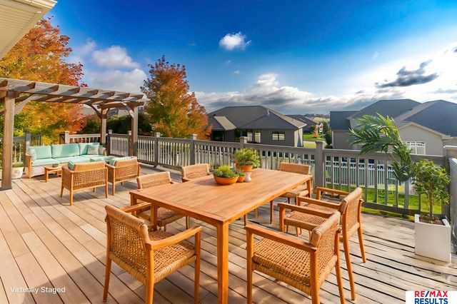 19211 Sahler Street, Omaha, NE 68022