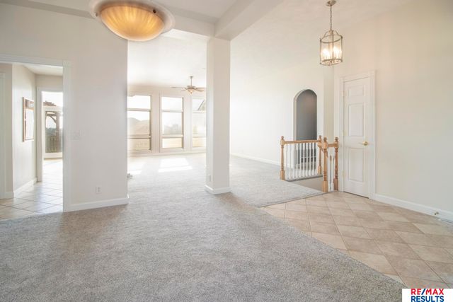 19211 Sahler Street, Omaha, NE 68022