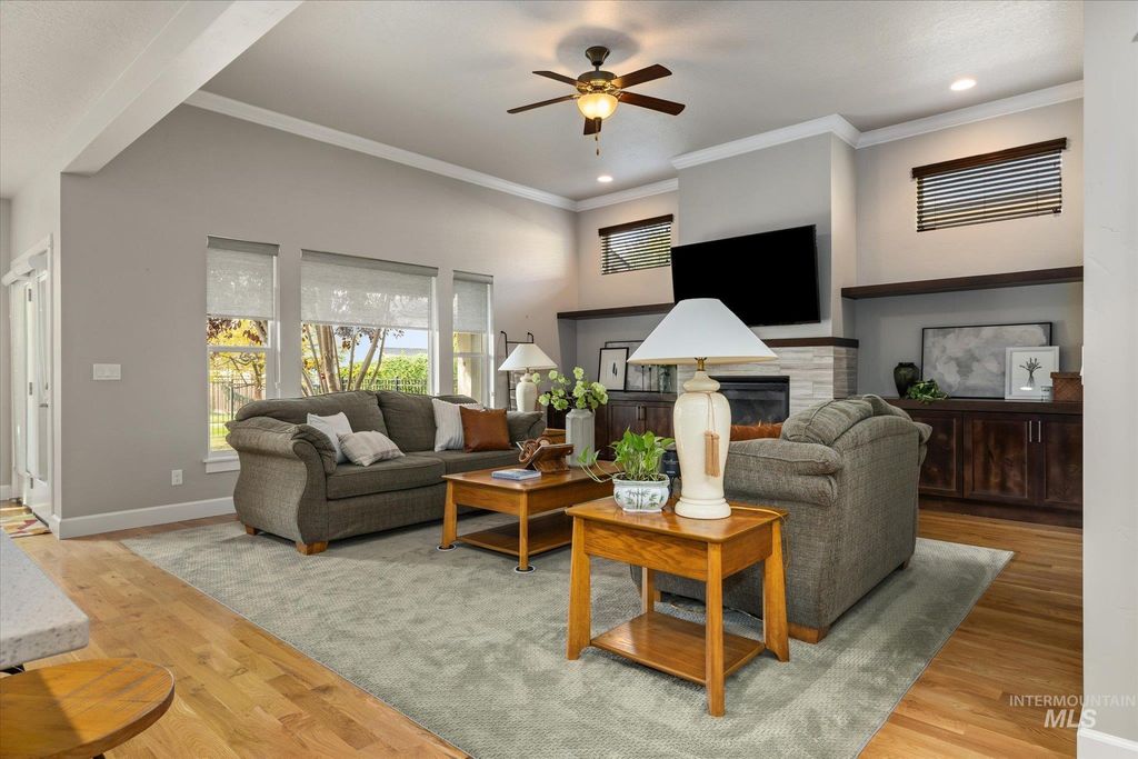 6655 N Moon Drummer Way, Meridian, ID 83646 photo 3