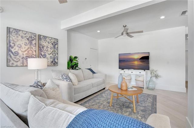 27293 Arroyal RD E, Bonita Springs, FL 34135