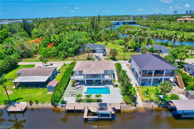 27293 Arroyal RD E, Bonita Springs, FL 34135