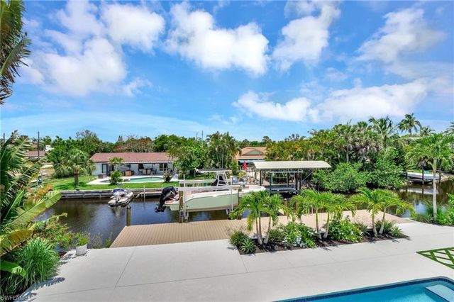 27293 Arroyal RD E, Bonita Springs, FL 34135